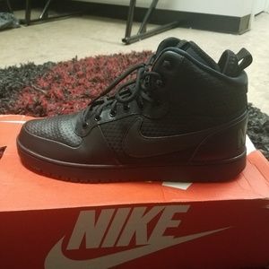 Nike court borough MD